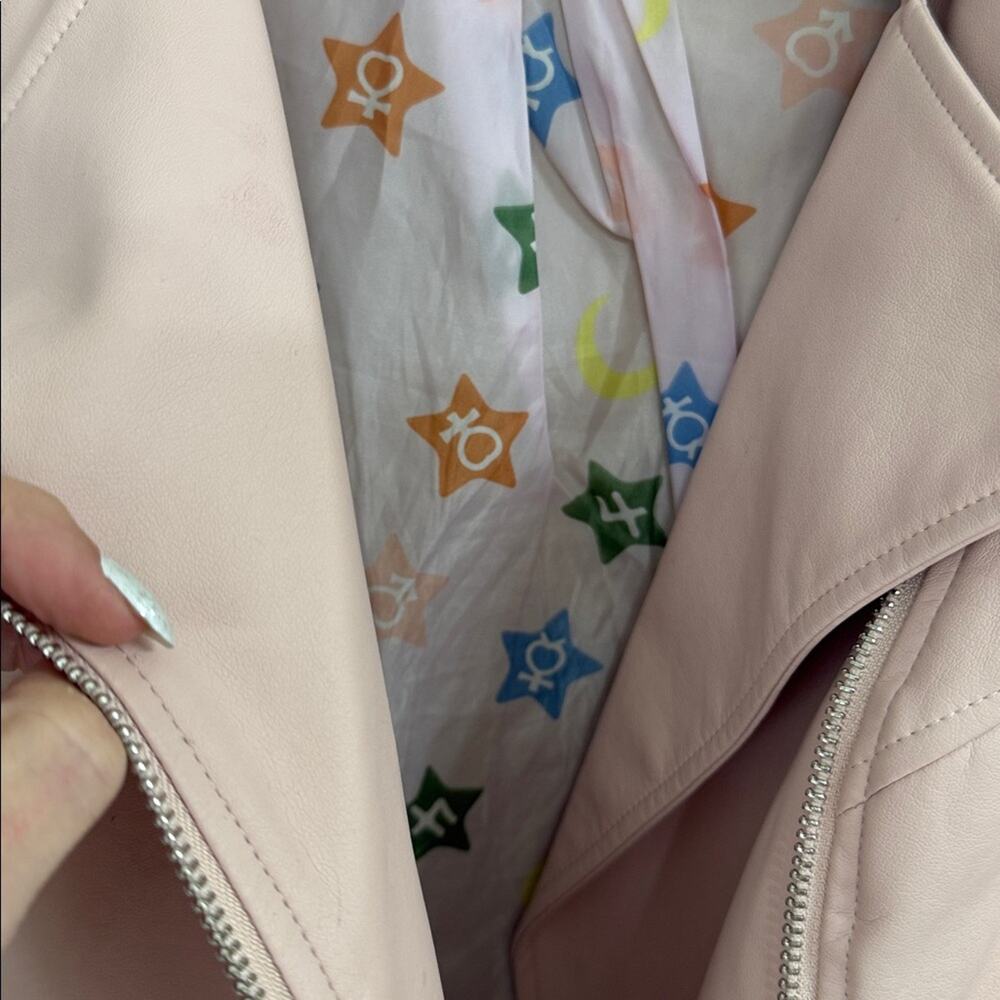 HOT TOPIC Sailor Moon In The Name Of The Moon Pink Faux Leather Moto Jacket Jr M - Picture 10 of 13